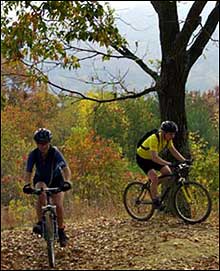 Riding bikes on Scioto trail