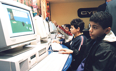 Kids at Ollie UK Launch