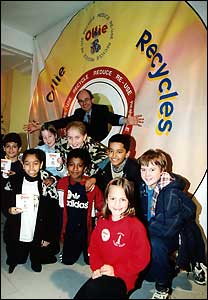 Minister Chris Mullin with kids at UK launch